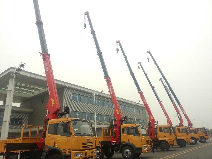 鷹潭隨車吊與平板運輸車市場概覽 型號、報價與二手價格分析