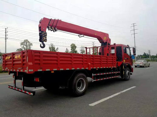 8噸隨車吊車 泰銘隨車吊以高清視角詮釋卓越追求